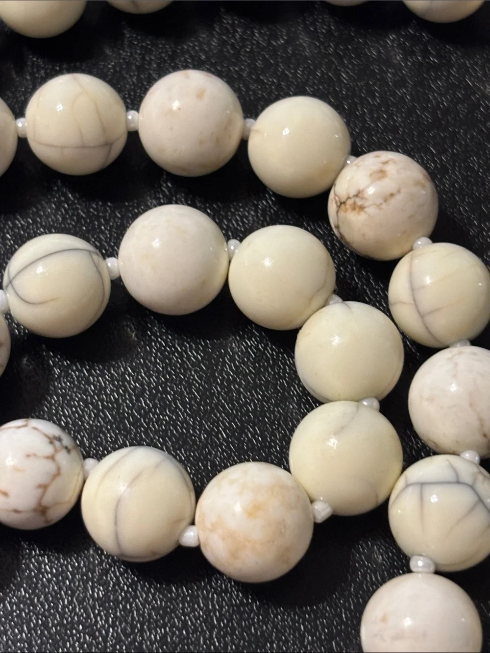 Chico's Cream Howlite-Style‎ Beaded Necklace